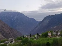 Yihezangjia - Pools