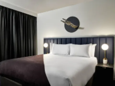 มิดไนท์โฮเทล ออโตกราฟคอลเลกชั่น โรงแรมในBraddon