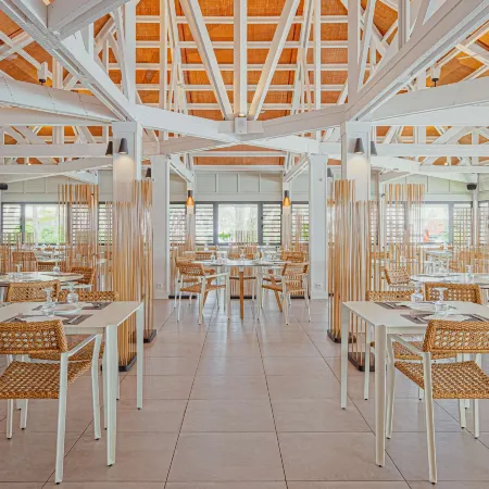 DoubleTree by Hilton Noumea Ilot Maitre Resort
