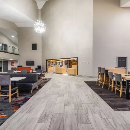 La Quinta Inn & Suites by Wyndham Chattanooga-Hamilton Place