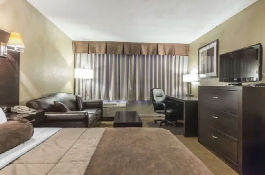 Quality Hotel & Conference Centre โรงแรมใน