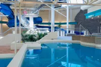 Sheraton Cavalier Saskatoon Hotel - Pools