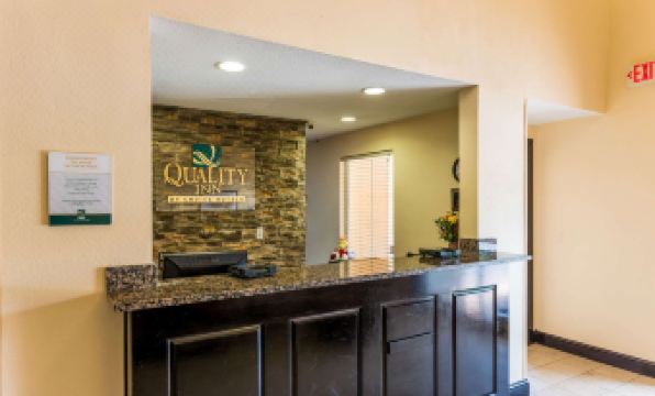 Quality Inn Huntersville Near Lake Norman