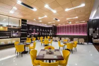 Best Western Plus Wanda Grand Hotel - breakfast