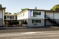 Motel 6 Modesto, CA - Downtown - Wifi