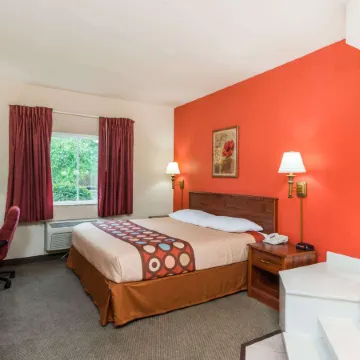 Super 8 by Wyndham St Robert Ft Leonard Wood Area