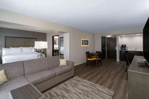 La Quinta Inn & Suites by Wyndham Raleigh Downtown North Hôtels à : Comte de Wake