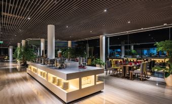 Forest in The Sky Flamingo Dai Lai Resort - Housity