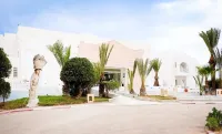 Iris Hotel & Thalasso