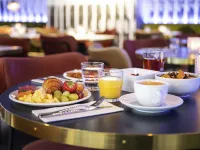 Tribe Amsterdam City - breakfast