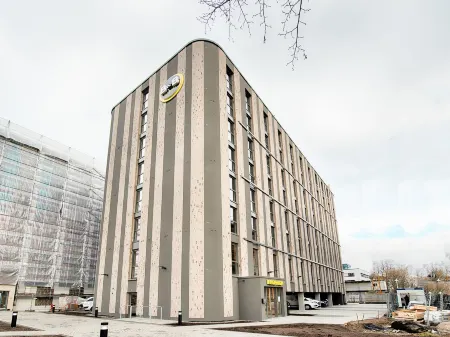 B&B HOTEL Rostock City-West Отели рядом с достопримечательностью «University of Rostock»