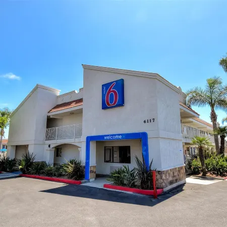 Motel 6 Carlsbad, CA - Near Legoland
