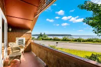 Saratoga Inn - Bergblick