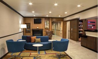 Comfort Inn & Suites North Dallas-Addison