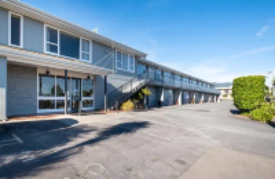 Chevron Motel Hotels near Huka Falls Walkway