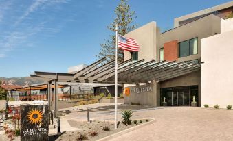 La Quinta Inn & Suites by Wyndham San Luis Obispo Downtown