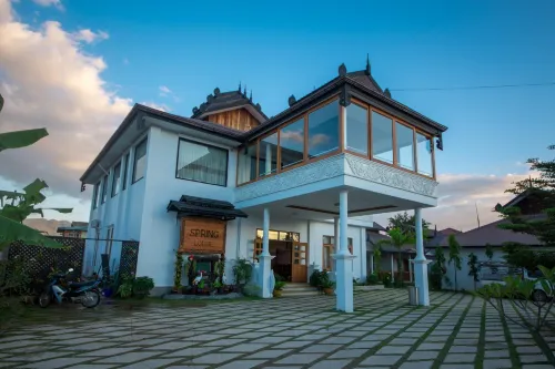 Spring Lodge Inle - 3 Sao