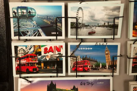 The Tudor Inn Hotel Отели рядом с достопримечательностью «Daily Telegraph»