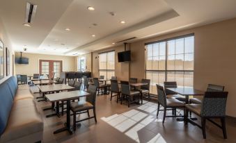 Comfort Inn & Suites - Harrisburg Airport - Hershey South