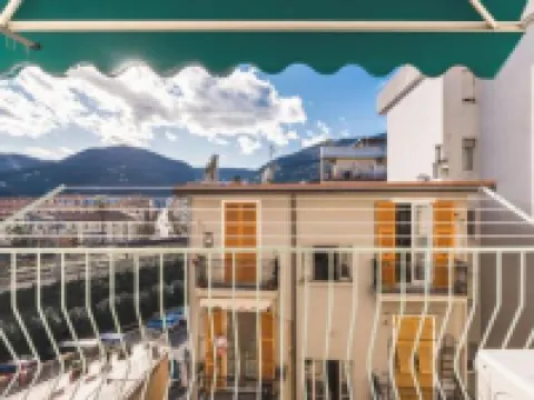 Lia Rooms 2 Hotel a La Spezia