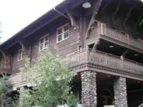 Belton Chalet Hôtels à : Comte de Flathead
