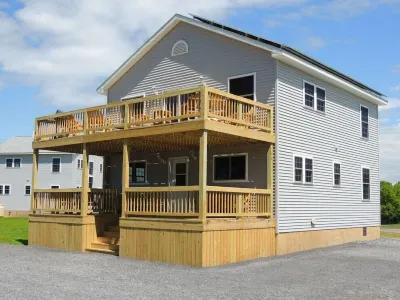 Angel Rock Waterfront Cottages Отели в г. Клейтон