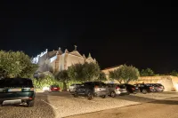 Convento do Espinheiro, Historic Hotel & Spa - parking