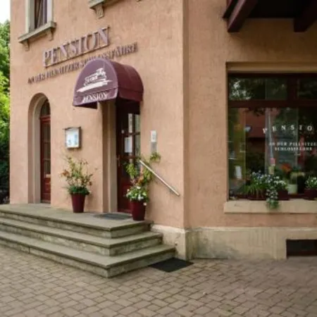 Pension an der Pillnitzer Schlossfähre