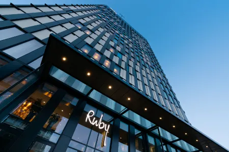 Ruby Emma Hotel Amsterdam Отели рядом с достопримечательностью «Frankendael»