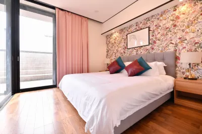 BRUCE HOUSE Hotel dekat JR Kumatori station