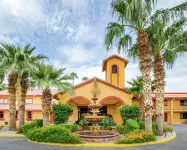 Quality Inn & Suites Goodyear - Phoenix West Hotels in Goodyear