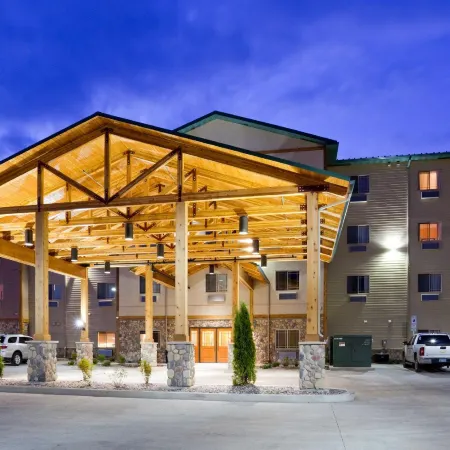Hawthorn Extended Stay by Wyndham Minot