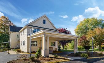 Econo Lodge Sturbridge Route 20