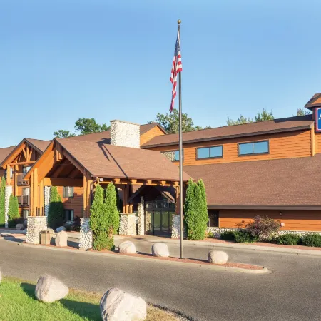 AmericInn by Wyndham Wisconsin Dells