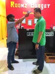 Roomz Budget Residence Hotels in West Semarang
