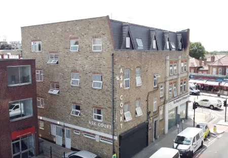 Ilford Central Luxury Apartments Отели в г. Редбридж