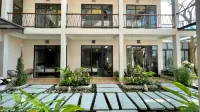 Khách sạn Phoenix Minh Châu Các khách sạn gần Hải đăng Phương Đông Vân Đồn