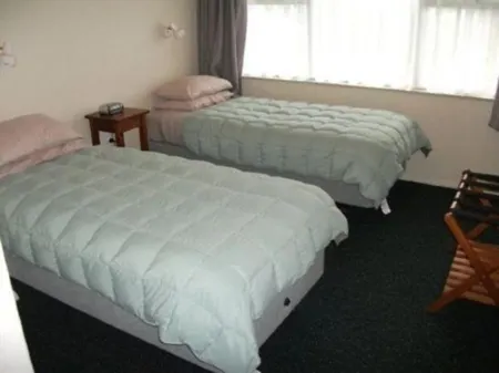 Scenicland Motels