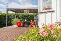 Klara Hotels near Ovre Myra