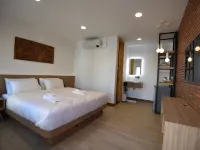 Cool Sichon Hotels in Sichon