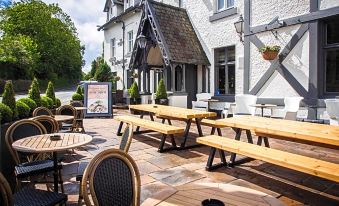 De Trafford Arms by Chef & Brewer Collection