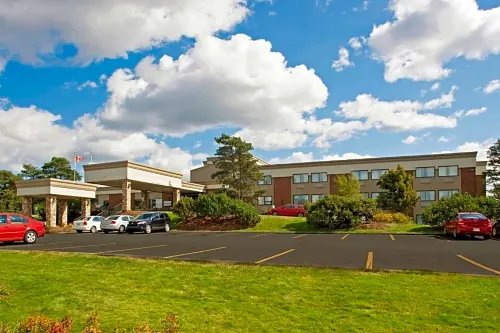 Hfx Airport Hotel - Family