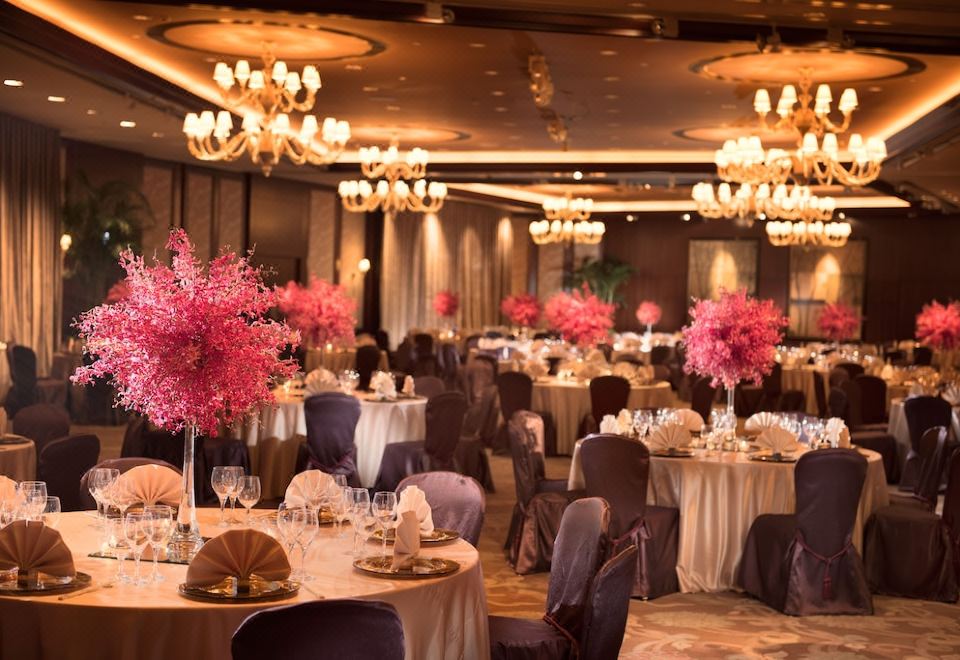 3. 콘래드 홍콩..