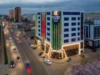 Golden Tulip Krasnodar (Голден Тюлип Краснодар) Отели рядом с достопримечательностью «Кубанский государственный университет»