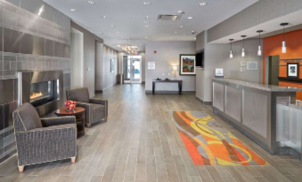 Hampton Inn by Hilton Calgary Airport North