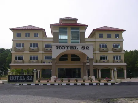 S2 Hotel