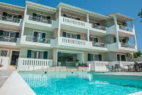 Lefkadio Suites - Pools