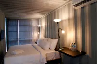 Urban Merdeka Bandung by  Uhm Hotels in Sumurbandung