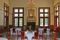 Château de Béguin Hotels in Ygrande