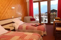 Hôtel le Christania Các khách sạn ở Haute-Savoie